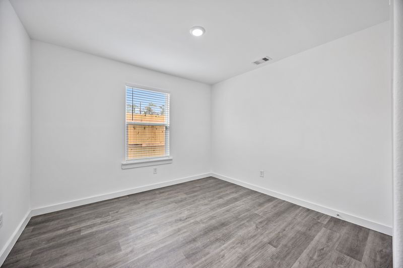Building Photo - 8220 Bigwood St