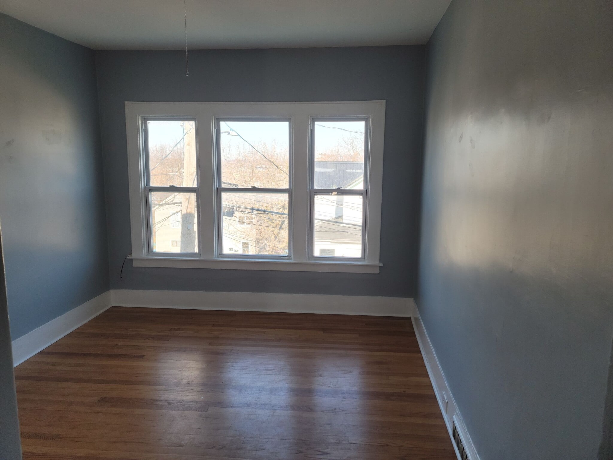 2nd Floor Living Room - 307 1st St
