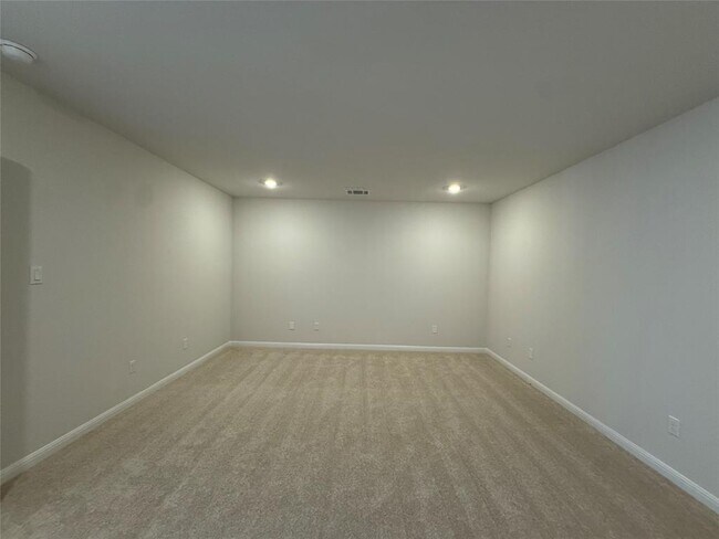 Building Photo - 437 Leeward Pass