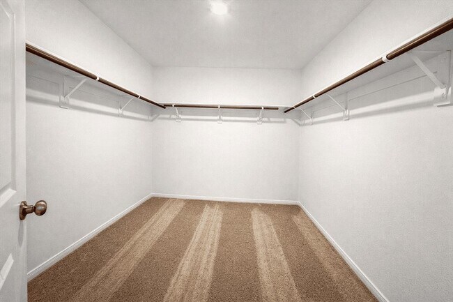 Building Photo - 14866 Ash Landing Dr