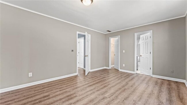 Building Photo - 405 Christopher Ln