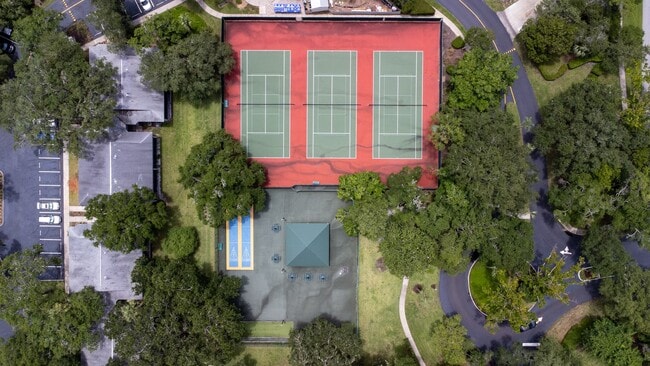 Building Photo - Comfortable Condo Living in St. Augustine ...