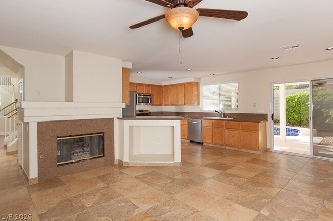 Building Photo - 1719 Running Creek Dr