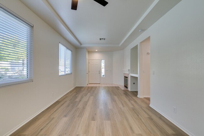 Building Photo - SUMMERLIN BEAUTY*UPGRADED*COMMUNITY POOL*3 BEDROOMS*STAINLESS STEEL APPLIANCES*