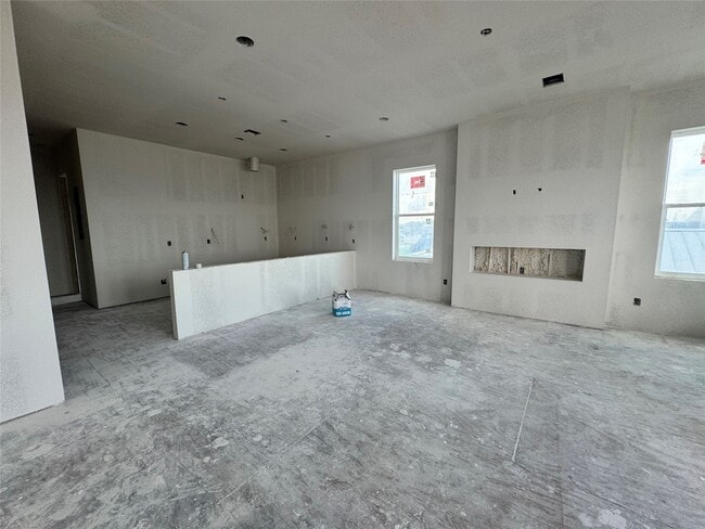 Building Photo - 16728 West Beach