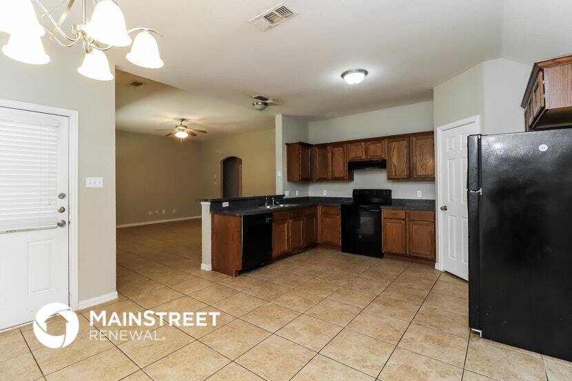 Building Photo - 247 Edison Ln