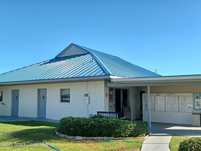 Building Photo - 3165 N Atlantic Ave