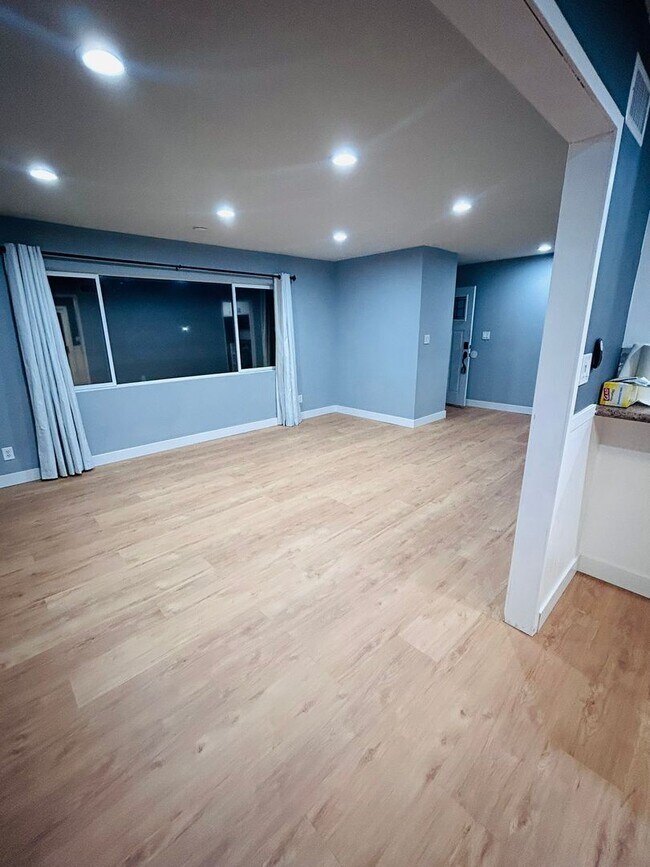 Building Photo - Upgraded 3 Bed / 2 Bath Pool Home with Solar in Lemon Grove