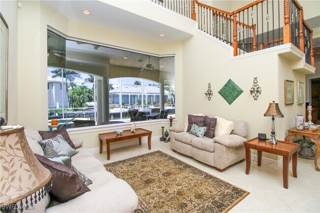 Building Photo - 481 Maunder Ct