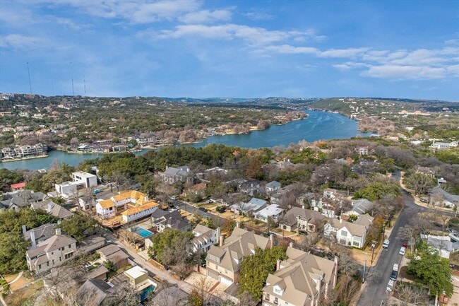 Building Photo - 3705 Gilbert St