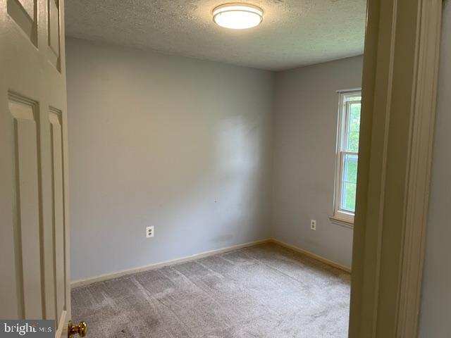 Building Photo - 8583 Wheatfield Way