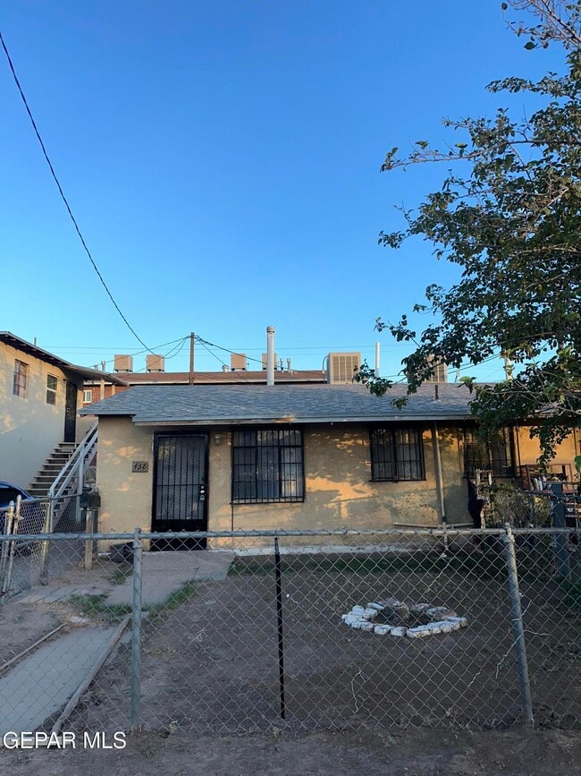 Building Photo - 438 Duran Pl
