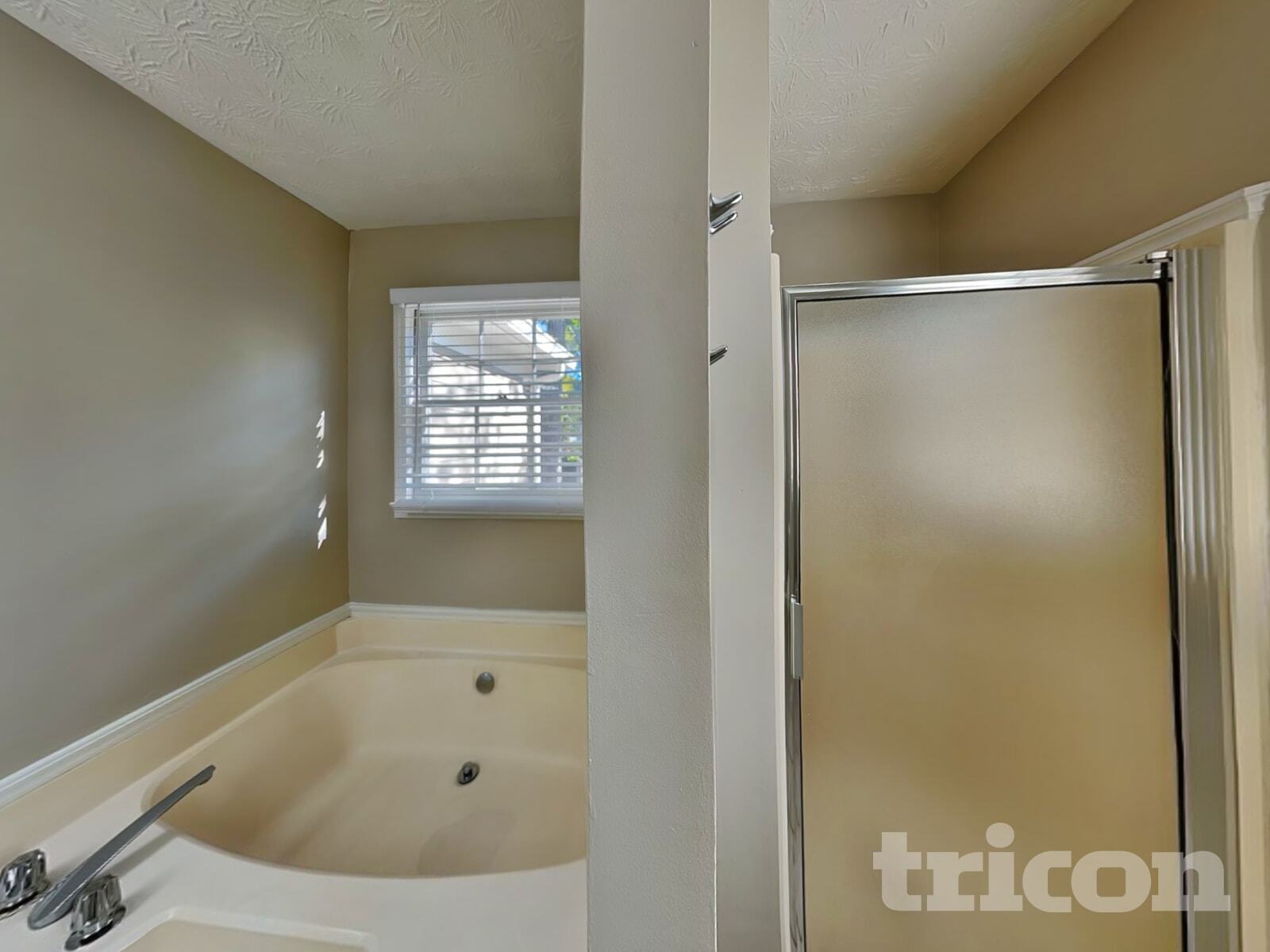 Building Photo - 1029 Peace Dr