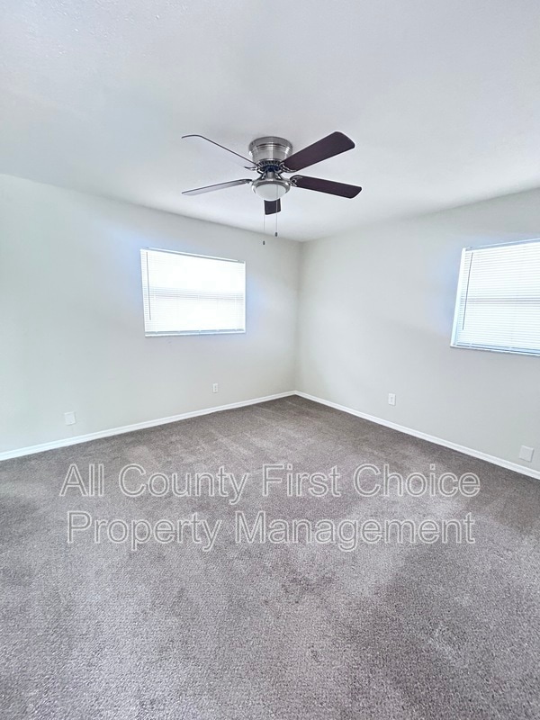 Building Photo - 3071 Park Ln