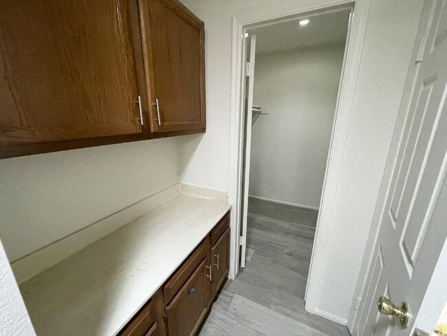 Building Photo - 3860 E Acoma Dr