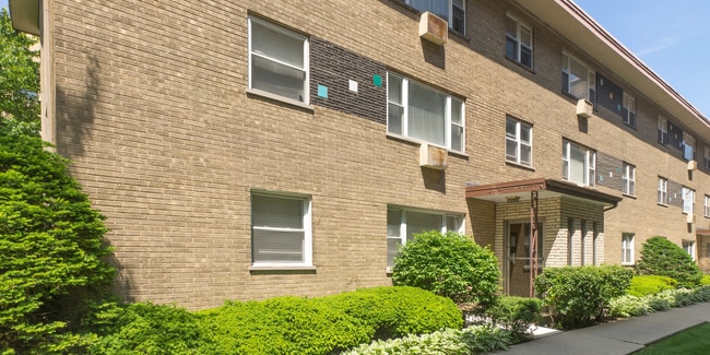 Building Photo - 1032 W Washington Blvd