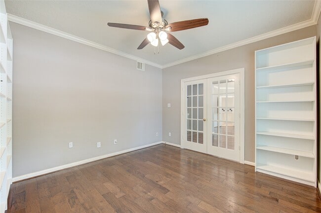 Building Photo - 2935 Apple Forest Ct