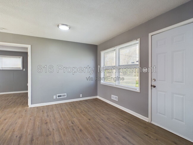 Building Photo - 10800 Blue Ridge Blvd