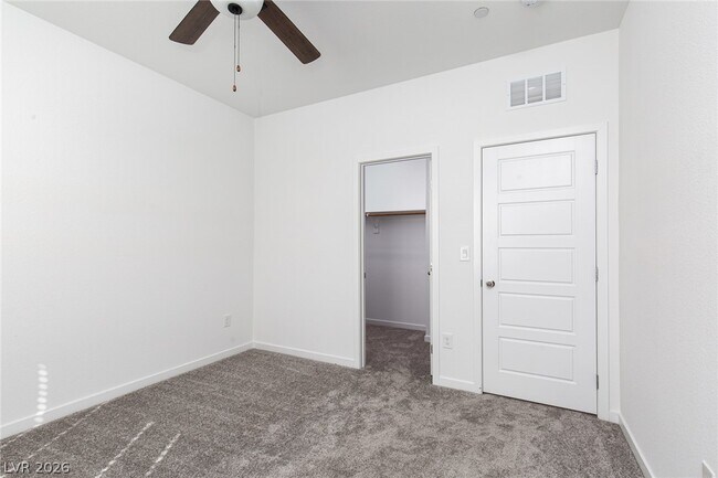Building Photo - 9583 Noah Pointe Ave
