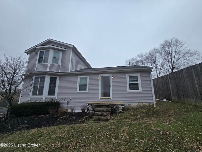 Building Photo - 2405 Blankenbaker Rd