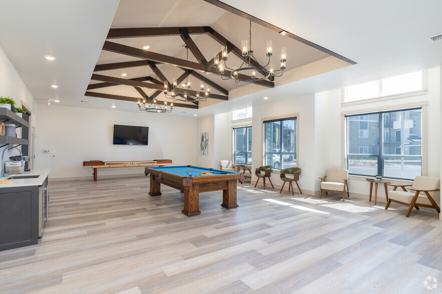 Game Room - Woodburn Villas