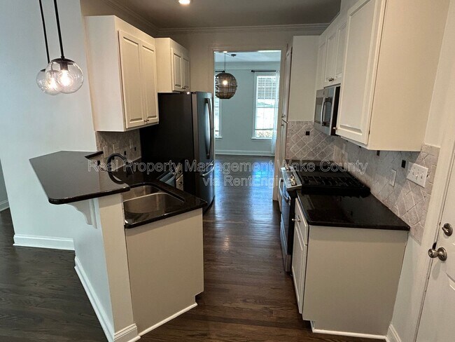 Building Photo - 3421 Kistler Ct