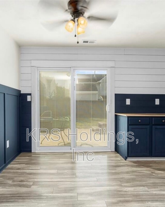 Building Photo - 3521 Regret Ln