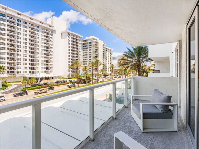 Building Photo - 5701 Collins Ave