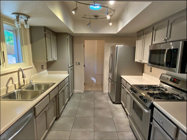 Kitchen - 115 Flaming Arrow Way