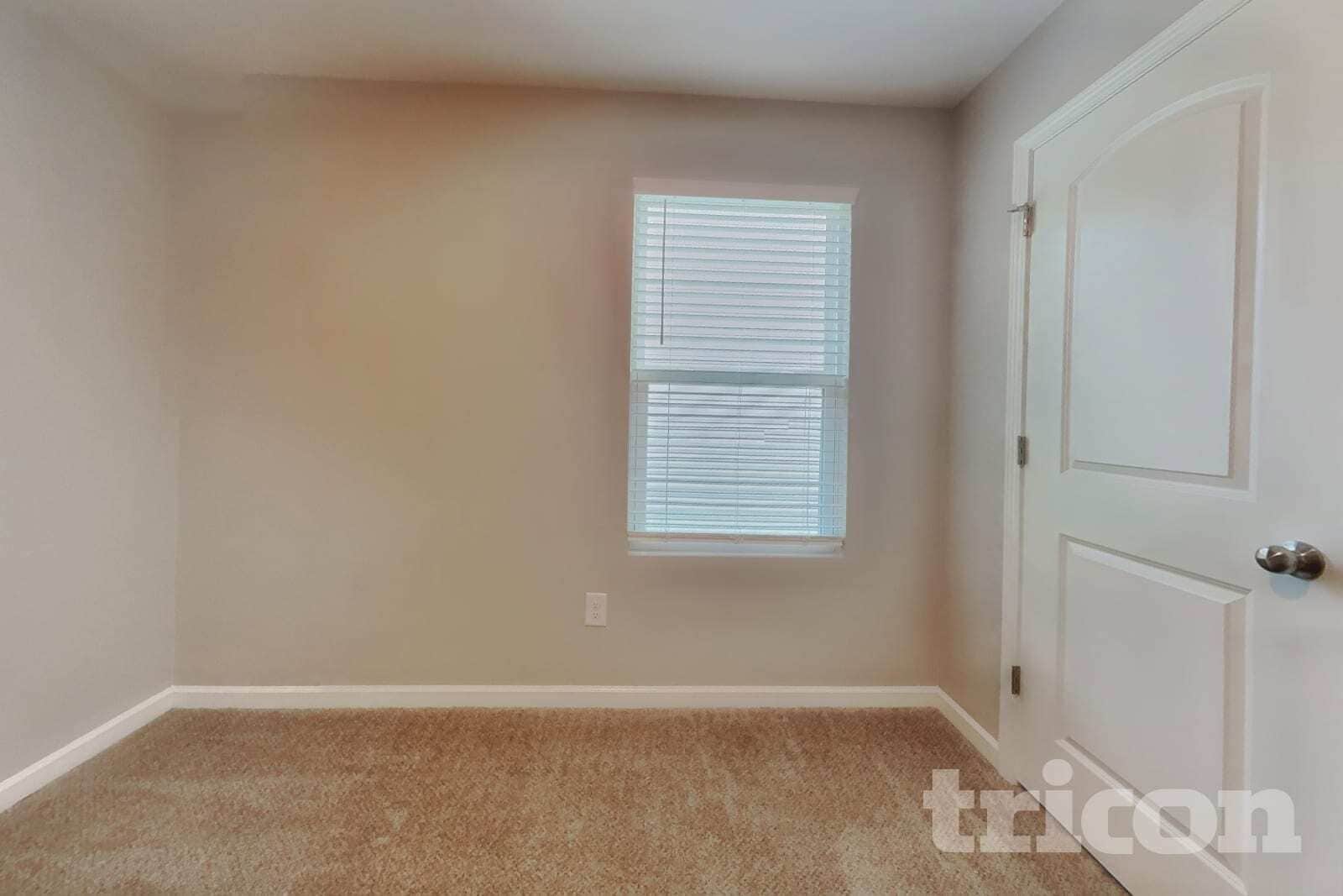 Building Photo - 1037 Bitting Hall Cir