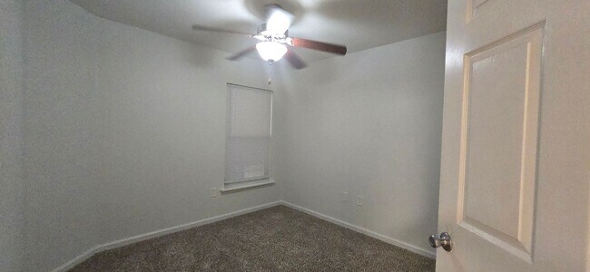 Building Photo - 1/2 Off 1st Months Rent at Ortega Wood