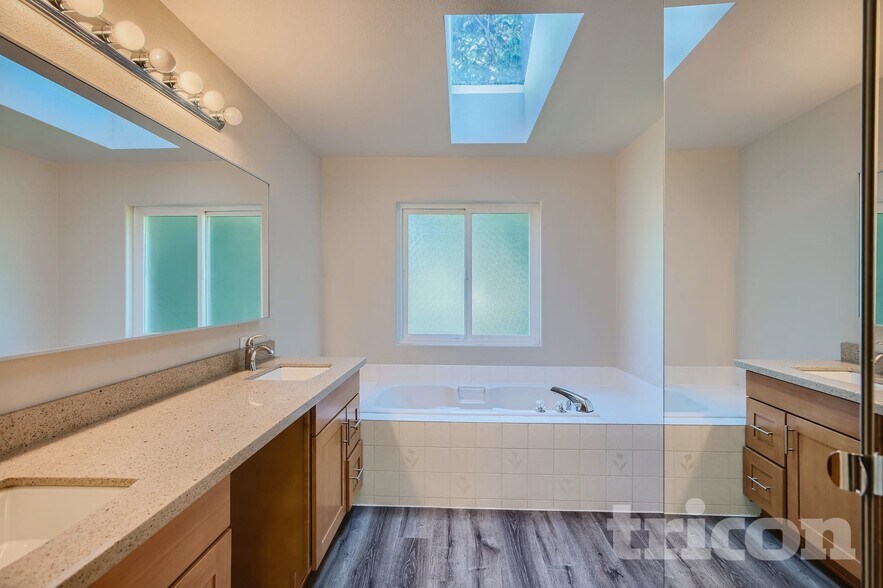 Building Photo - 21852 120th Ave SE