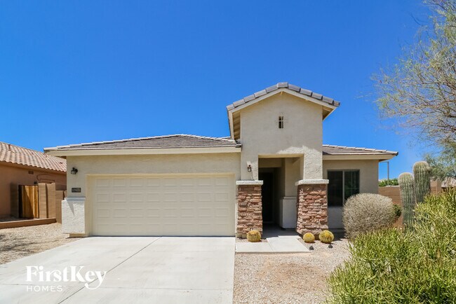Primary Photo - 17922 W Sunnyslope Ln