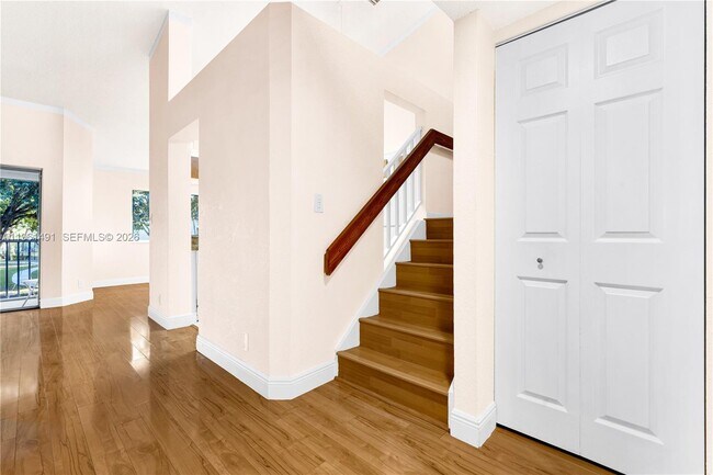 Building Photo - 13864 SW 93rd Ln