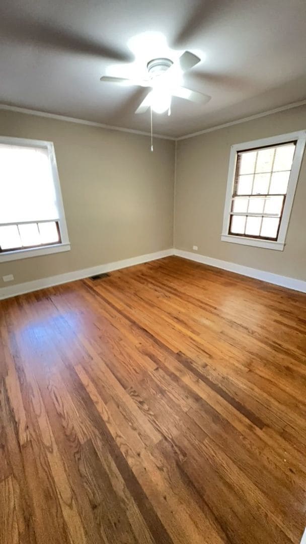 Building Photo - 205 Pineleaf Ln