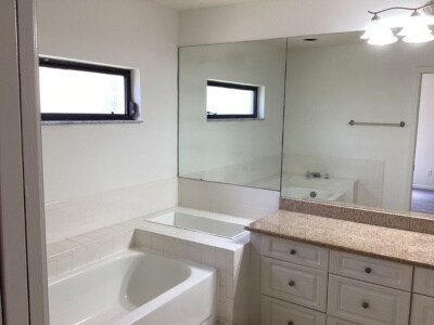 Building Photo - 1308 Monarch Cir