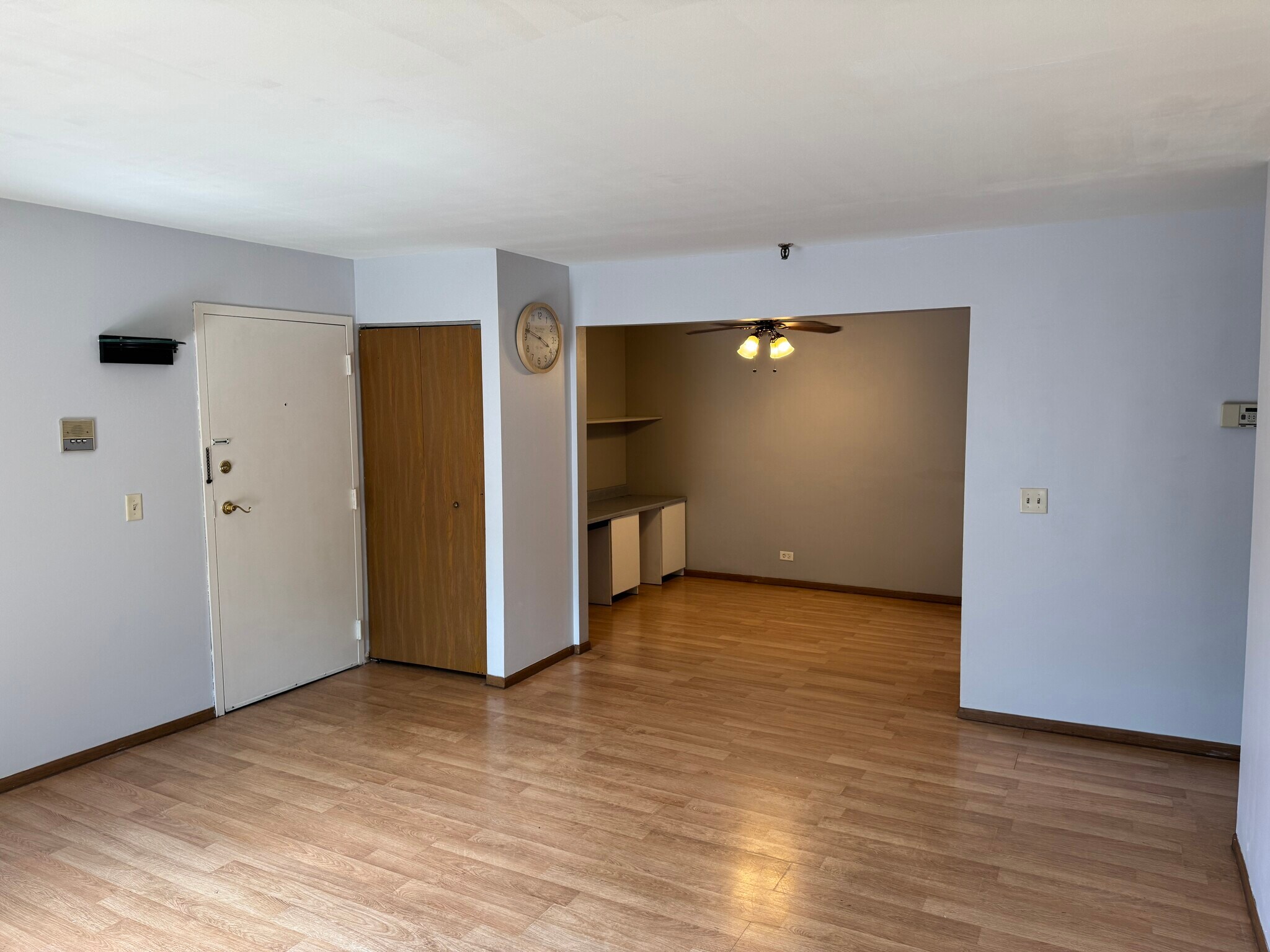 Dining 11x12 - 21W581 North Ave