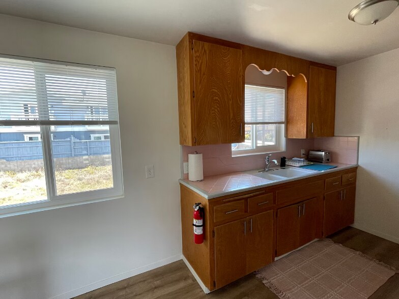 Building Photo - 255 Dunes St