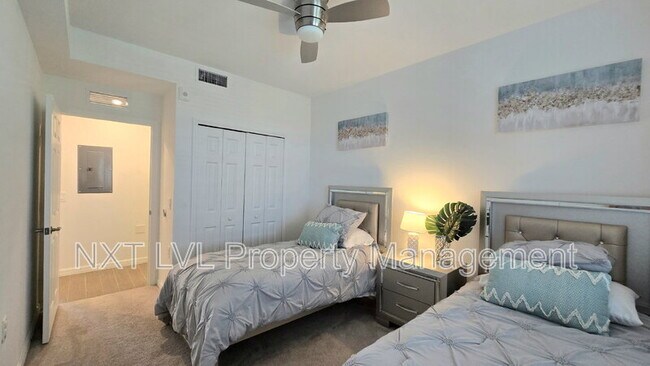 Building Photo - 43010 Greenway Blvd