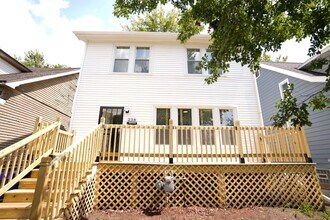 Building Photo - Fully Renovated 3-Bedroom Home – Move-In R...