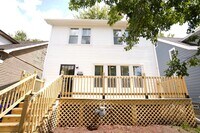 Building Photo - Fully Renovated 3-Bedroom Home – Move-In R...