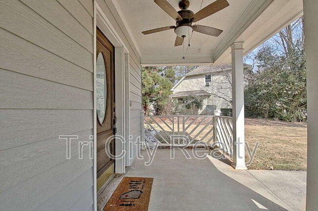 Building Photo - 404 Topaz Trail