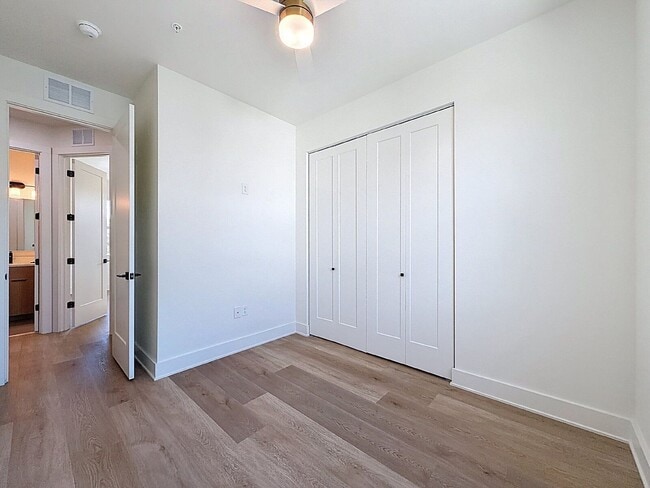 Building Photo - 336 14th St N