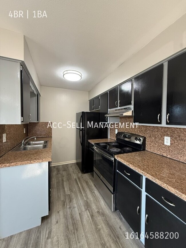 Building Photo - 5227 Rich St