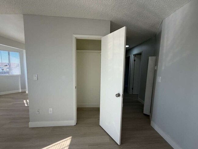 Building Photo - 1835 8th Ave