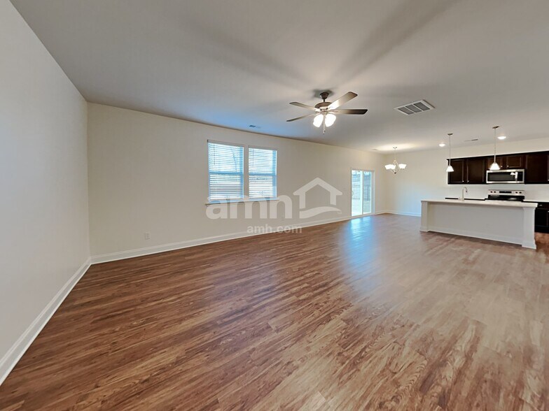 Building Photo - 128 Keyser Dr