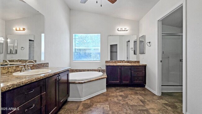 Building Photo - 7408 S 197th Dr