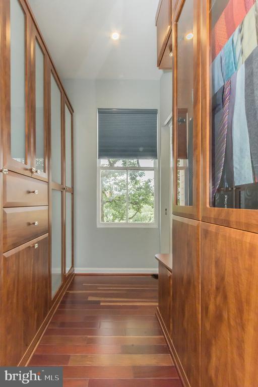 Building Photo - 3150 19th St NW