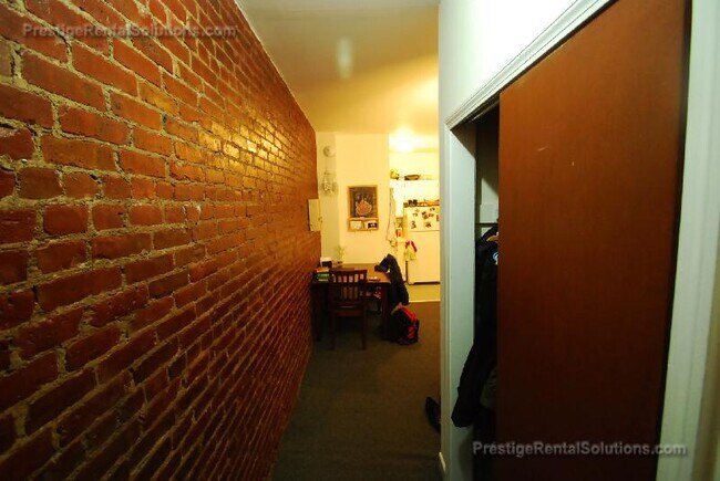 Building Photo - 54 S Huntington Ave