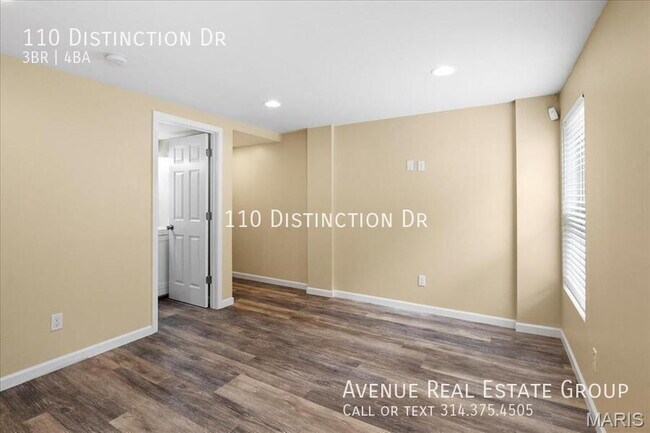 Building Photo - 110 Distinction Dr